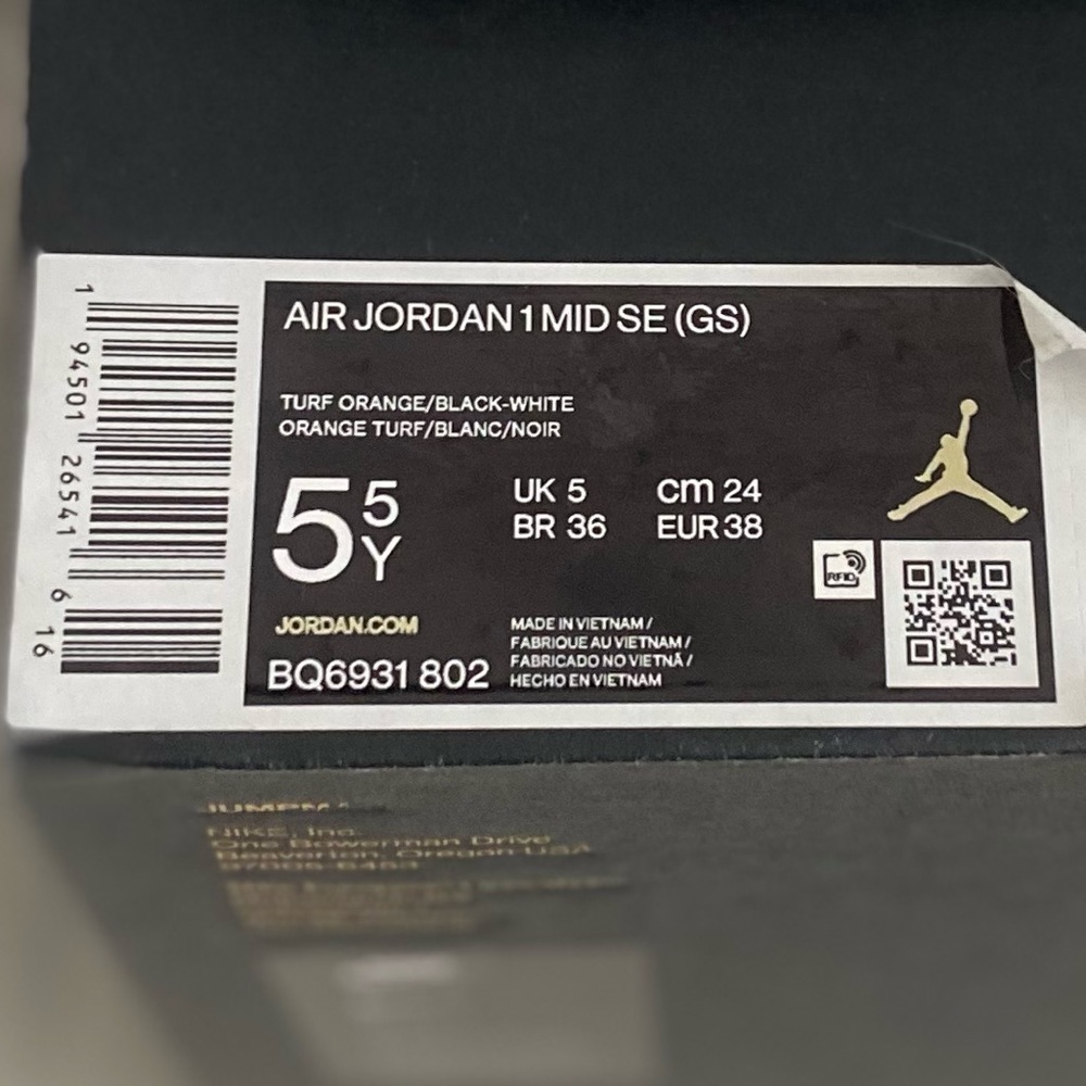 Air Jordan 1 Mid Se Turf Orange - Picture 8 of 8